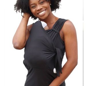 Nesting Days baby carrier tank top